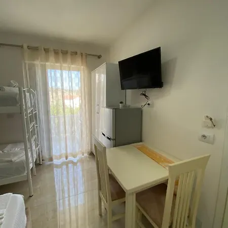 Διαμέρισμα Mateo *